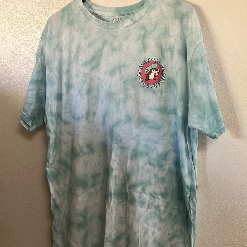 FINAL MARKDOWN Buc-ees t shirt xl